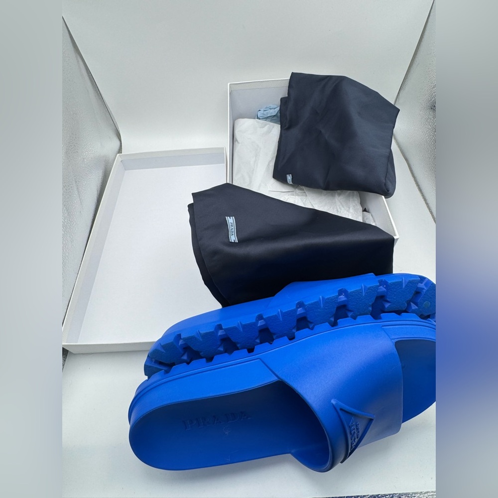Prada Blue Slides - Authenticated - Picture 13 of 15